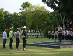Kapolda Kepri Pimpin Apel Gelar Pasukan Operasi Patuh Seligi 2022,