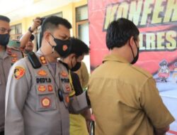Oknum Kades dan stafnya diamankan Polres Sukabumi  Sudah 3 Tahun Menggunakan Narkotika Jenis Sabu