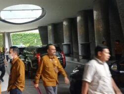 Puji Riyanto Kucing-Kucingan Saat Rakerwil BRI di Novotel
