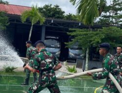 Danlanal Ranai Meninjau Pelaksanaan Latihan PEK  Guna Meningkatkan Profesionalisme Prajurit Lanal