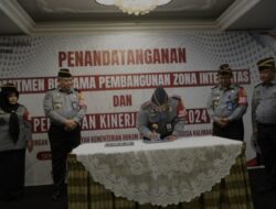 Kementerian Hukum dan HAM Kalimantan Barat Dalam Membangun Zona Integritas pelayanan di Wilayah Kerja Masing-Masing.