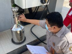 Antisipasi Penyalahgunaan dan Kecurangan Penyaluran BBM, Polres Pringsewu dan Balai Metrologi Cek Kualitas BBM di SPBU