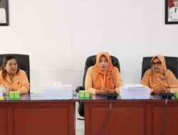Dharma Wanita Persatuan (DWP) Bersama Sekretariat DPRD Ketapang Kembali Mengadakan Pertemuan Rutin Bulanan