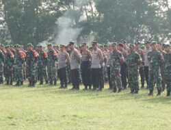 Dandim 0411/KM Bersama Kapolres Lampung Tengah Pimpin Apel Gabungan Kesiapan Pengamanan Jelang Kunker Presiden RI ke Lampung 