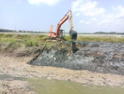 Normalisasi Sungai di Kecamatan Palas, Sragi dan Ketapang Jadi Sorotan Publik 