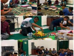 Kebersamaan Satgas Pamtas Yonzipur 5/ABW RI-Mly Syukuran Peringati HUT ke 79 Zeni TNI AD