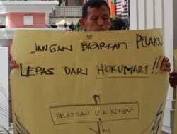 Gelar Aksi Damai Di PN Singkawang Jangan Biarkan Pelaku Lepas Dari Hukuman Berikan Keadilan Bagi Korban