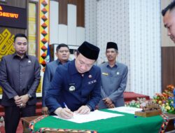 Pj.Bupati Pringsewu & DPRD Sahkan Perda Penyelenggaraan Keolahragaan 