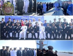 Irdam XII/Tanjungpura,Mengikuti Upacara Tabur Bunga di Laut Dalam Rangka Memperingati Hari Pahlawan Tahun 2024