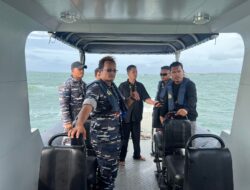 Tim Sar Lanal Dabo Lansung Terjun ke Lokasi Hilang Seorang Nelayan di Laut