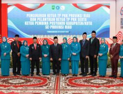 Hj. Ismiatun Dikukuhkan sebagai Ketua TP-PKK dan Ketua Pembina Posyandu Kepulauan Meranti