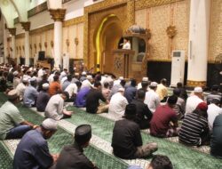 Semarakkan Ramadhan 1446 H, Pangdam XII/Tpr Sampaikan Kultum di Masjid Raya Mujahidin
