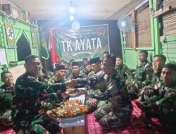 Para Prajurit Yonif 501 Kostrad di Manapun Bertugas Tetap Merayakan HUT ke-64 dengan Wayang Kulit dan Aksi Sosial  