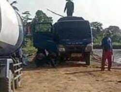 Diduga PT Glorytama Sedot Miko dari Kolam Pabrik Tanpa Standar Keamanan K3L, Keberadaan Mobil Tangki Jadi Sorotan Publik