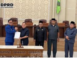 Hasil Pendapat Fraksi DPRD Kota Singkawang 2 Raperda diselesaikan 