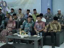 Hadir Wakil Ketua DPRD Ketapang Dampingi Pelepasan Calon Jamaah Haji di Batam