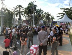 Polres Singkawang Lakukan Pengamanan Kegiatan Louncing Maskot Raden Suro dalam Rangkaian Kirab Budaya Grebeg Suro 2025