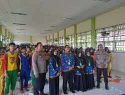 Polsek Pontianak Barat Sosialisasikan Bahaya Bullying, Tawuran, Narkoba dan Judi Online kepada Siswa Baru SMA Negeri 11 Pontianak