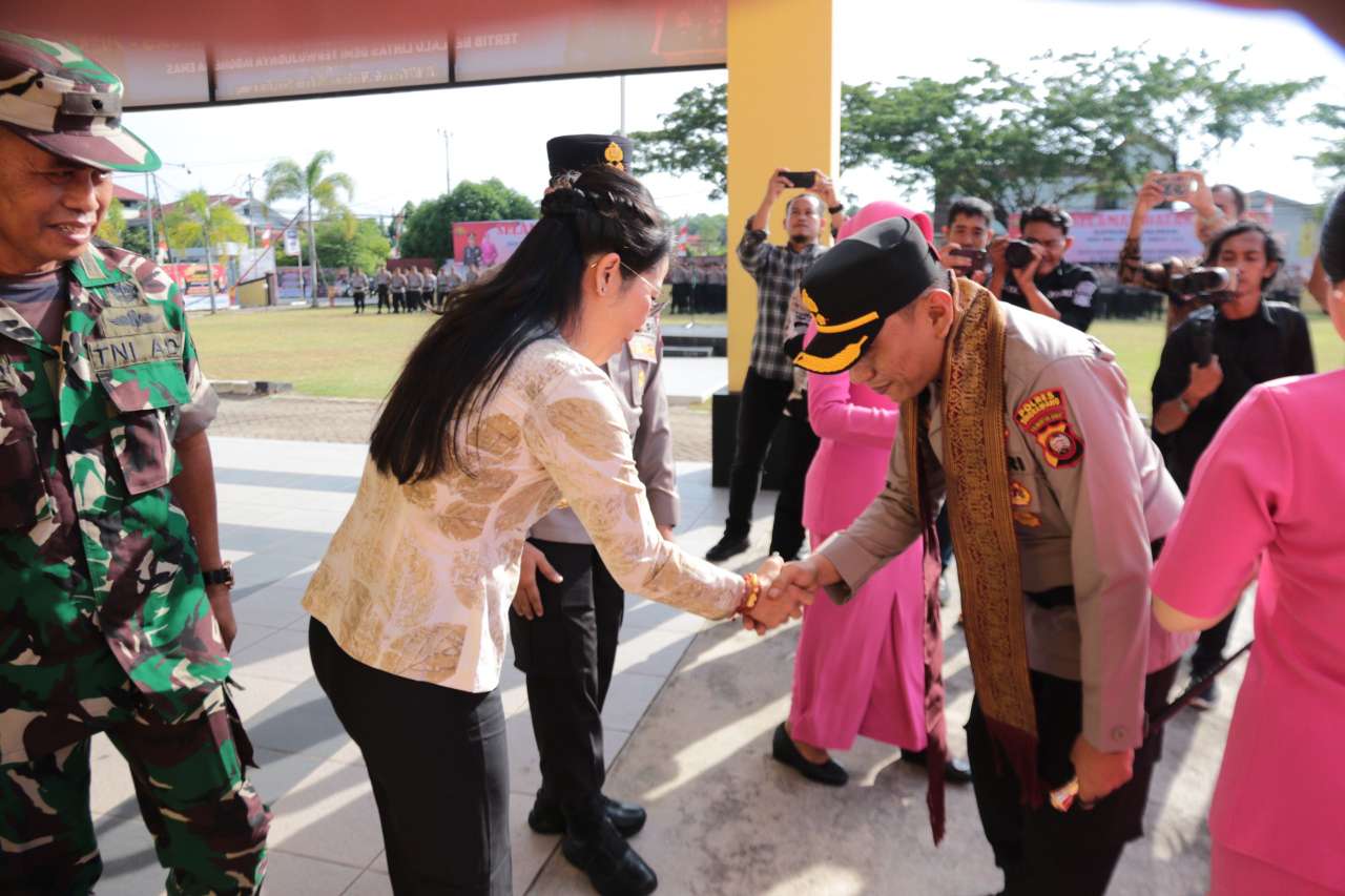 Pisah Sambut Kapolres Singkawang