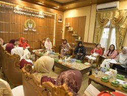 GATRIWARA DPRD Kabupaten Ketapang Menggelar Pertemuan Silaturahmi dan Ramah Tamah Bersama Istri-istri  Anggota DPRD Ketapang 