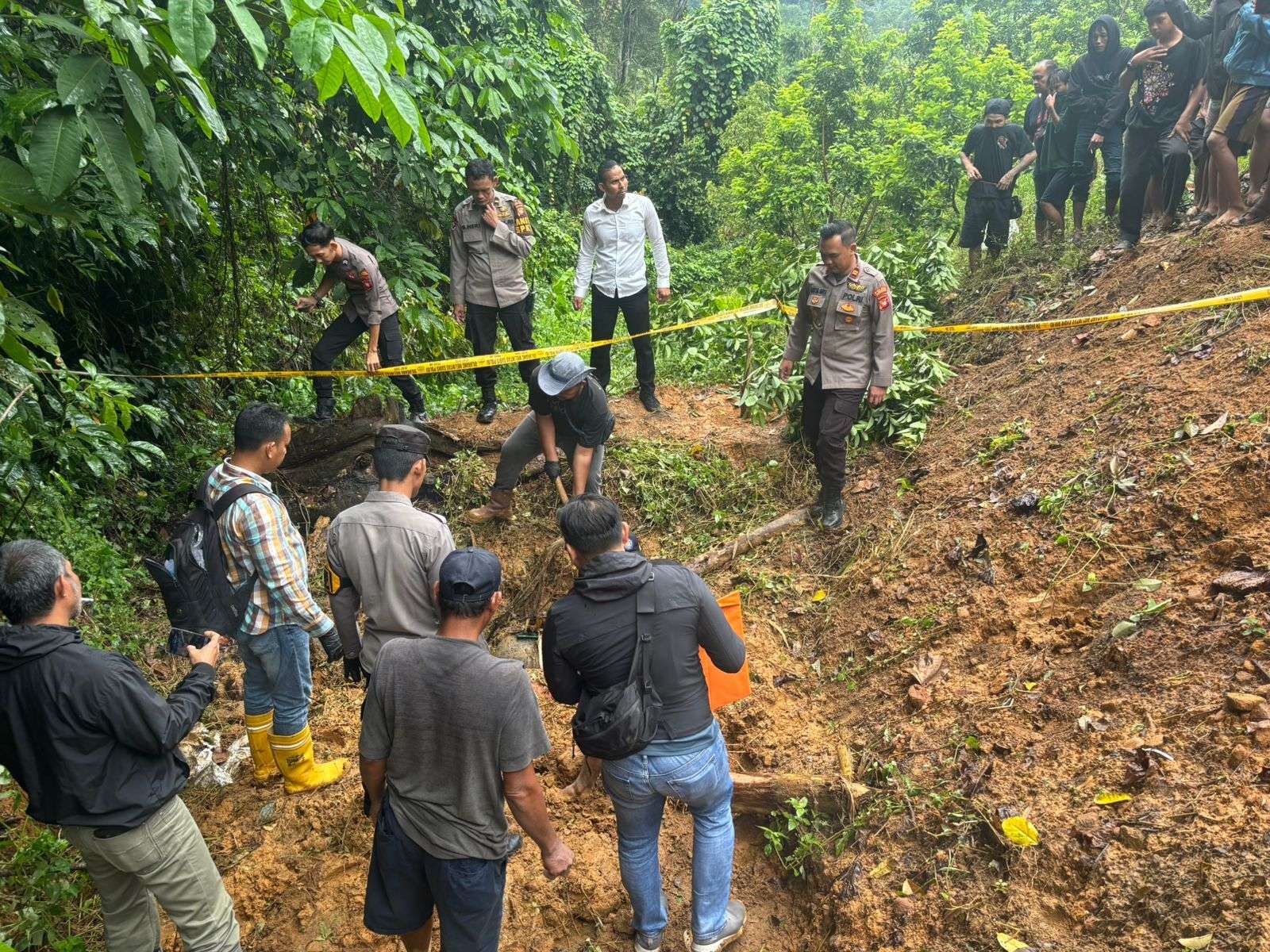 Penemuan Mayat Laki-Laki 