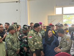 Menhan Sjafrie Sjamsoeddin Tinjau Lokasi Banjir Bandang Pidie Jaya, Distribusi Bantuan Segera Dipercepat