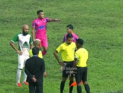 Bupati Cup 2025 Rusuh: Pertandingan Buyar, Sepak Bola Ketapang Tercoreng