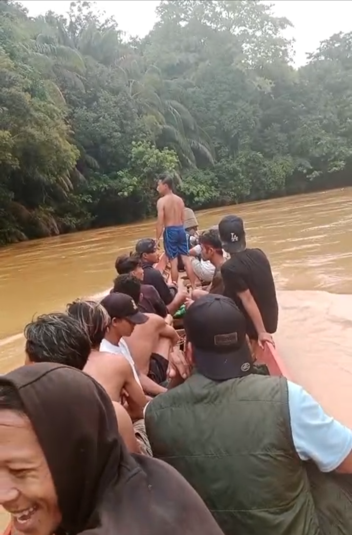 Anak 6 Tahun Hanyut