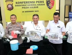 PETI di Dibongkar Ditreskrimsus Polda Kalbar:10 Tersangka dan Alat Berat Disita