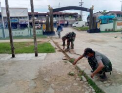 Kegiatan Anggota Koramil 06/Selakau Laksanakan Pembenahan Pangkalan