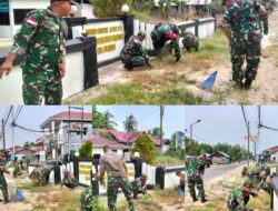 Jaga Pangkalan Tetap Rapi dan Indah, Danramil 08/Paloh Pimpin Pembersihan Halaman Makoramil