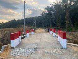 Kodim 1204/Sanggau Tuntaskan Pembangunan Jembatan Armco di Dusun Ensibo