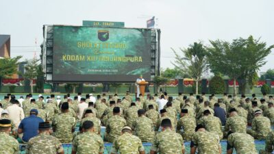 Upaya Lahir dan Batin, Ratusan Prajurit Kodam XII/Tpr Gelar Sholat Istisqo Memohon Hujan