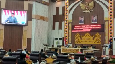 Bupati Pringsewu Hadiri Rapat Paripurna Istimewa DPRD Mendengarkan Pidato Kenegaraan Presiden RI 