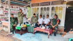 Jalin Silaturahmi ke Rumah Warga, Tim Penyuluh Mabes TNI Berikan Edukasi Pencegahan Karhutla