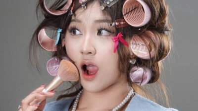 Susah Mengakui Perasaan, Melody Berlian Ceritakan Kisahnya dalam “Iya Lagi”