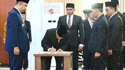 Lantik 115 Pejabat, Alexander Wilyo Tekankan Pelayanan Publik