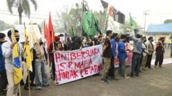 Mahasiswa Desak DPRD Ketapang Awasi BBM dan Buka Pengawasan Anggaran Karhutla