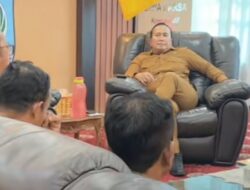 Saat Warga Mengadu di Ruang Kerja Bupati Kubu raya, Etika dan Sopan Santun Pejabat Jadi Pertanyaan
